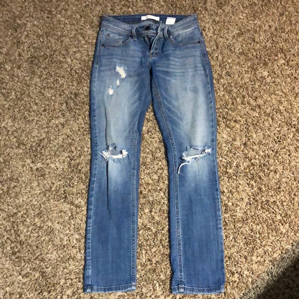 Mid rise relaxed skinny jeans